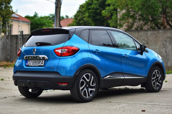 Renault Captur 1.6 E-Tech plug-in : trouvez votre modèle idéal !